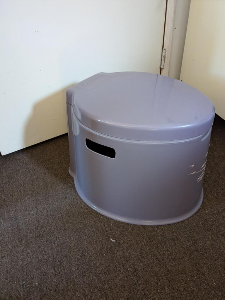 Kampa Khazi kampeertoilet, Caravans en Kamperen, Kampeeraccessoires, Ophalen
