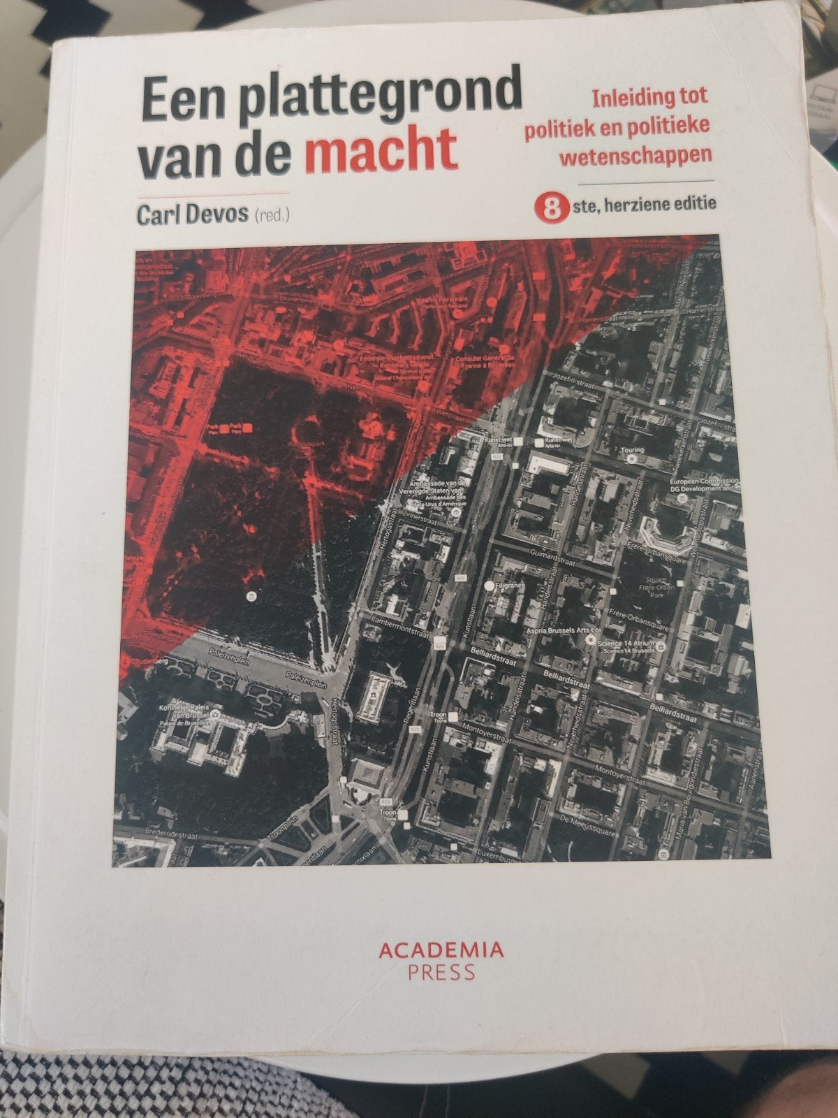 Carl Devos - Een plattegrond van de macht, Boeken, Ophalen of Verzenden, Carl Devos