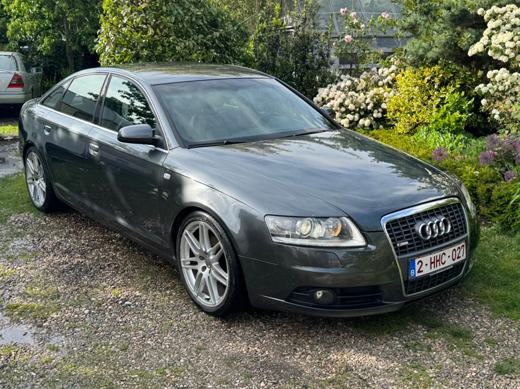 Audi A6 2.0 TDI S-Line Automaat Defect, Auto's, Audi, Automaat, 1995 cc, Zwart, 4 cilinders