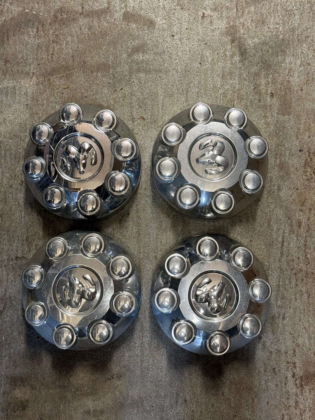 Dodge Ram 2500/3500 Naafdoppen Set 8-Lug, -, Utilisé, -, -