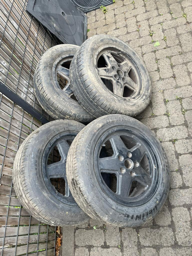 4 banden op aluminum velg, Auto-onderdelen, Banden en Velgen, Ophalen, Band(en)