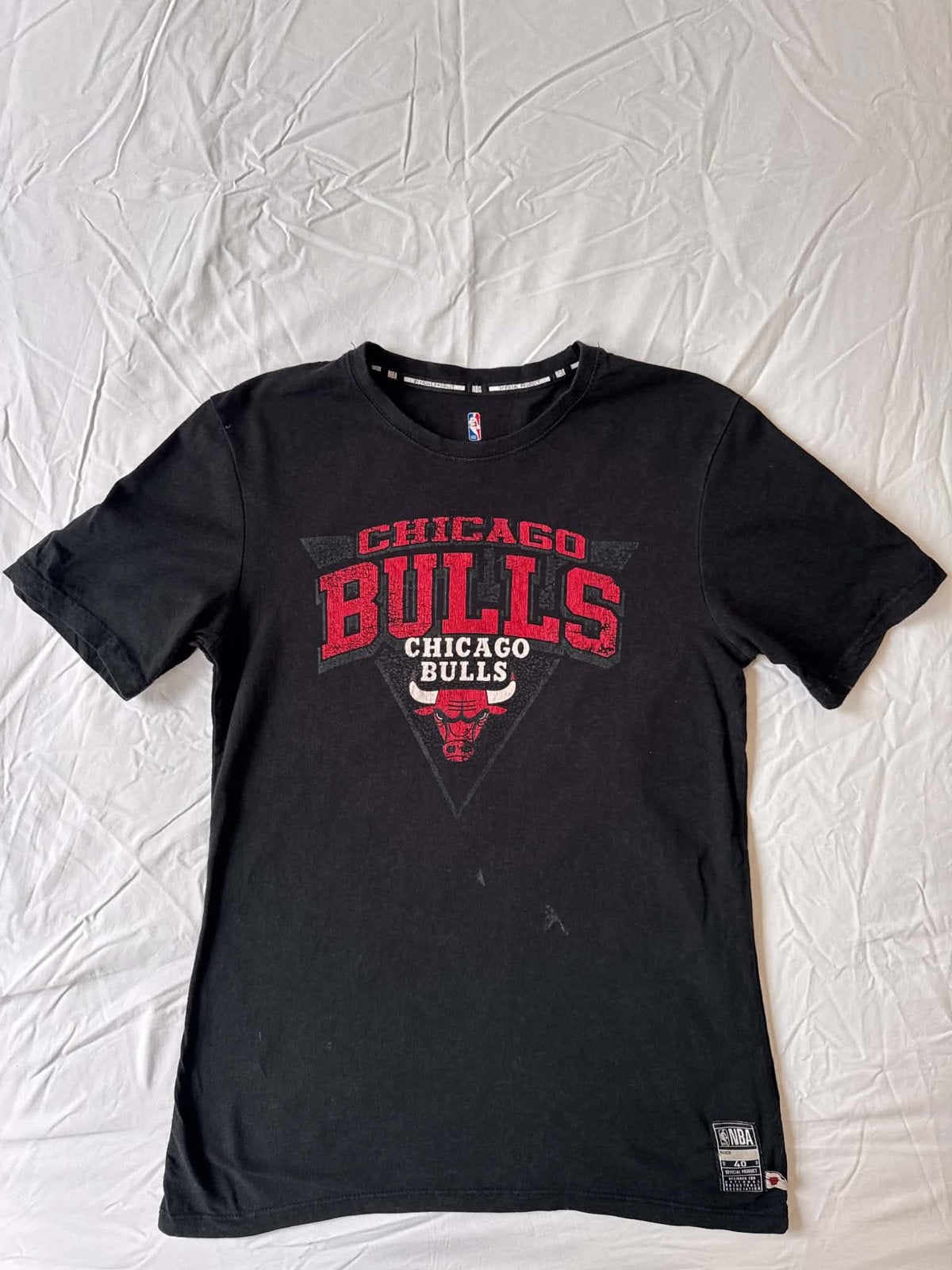 NBA Chicago Bulls T-shirt – Zwart – Maat S (40), Ophalen of Verzenden, Zo goed als nieuw, Maat 46 (S) of kleiner, Grijs