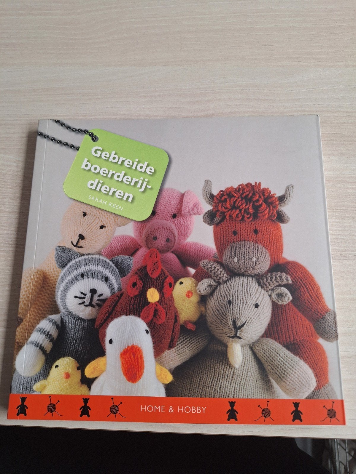*Gebreide boerderijdieren-perfecte staat, Boeken, Ophalen, Zo goed als nieuw, Breien en Haken