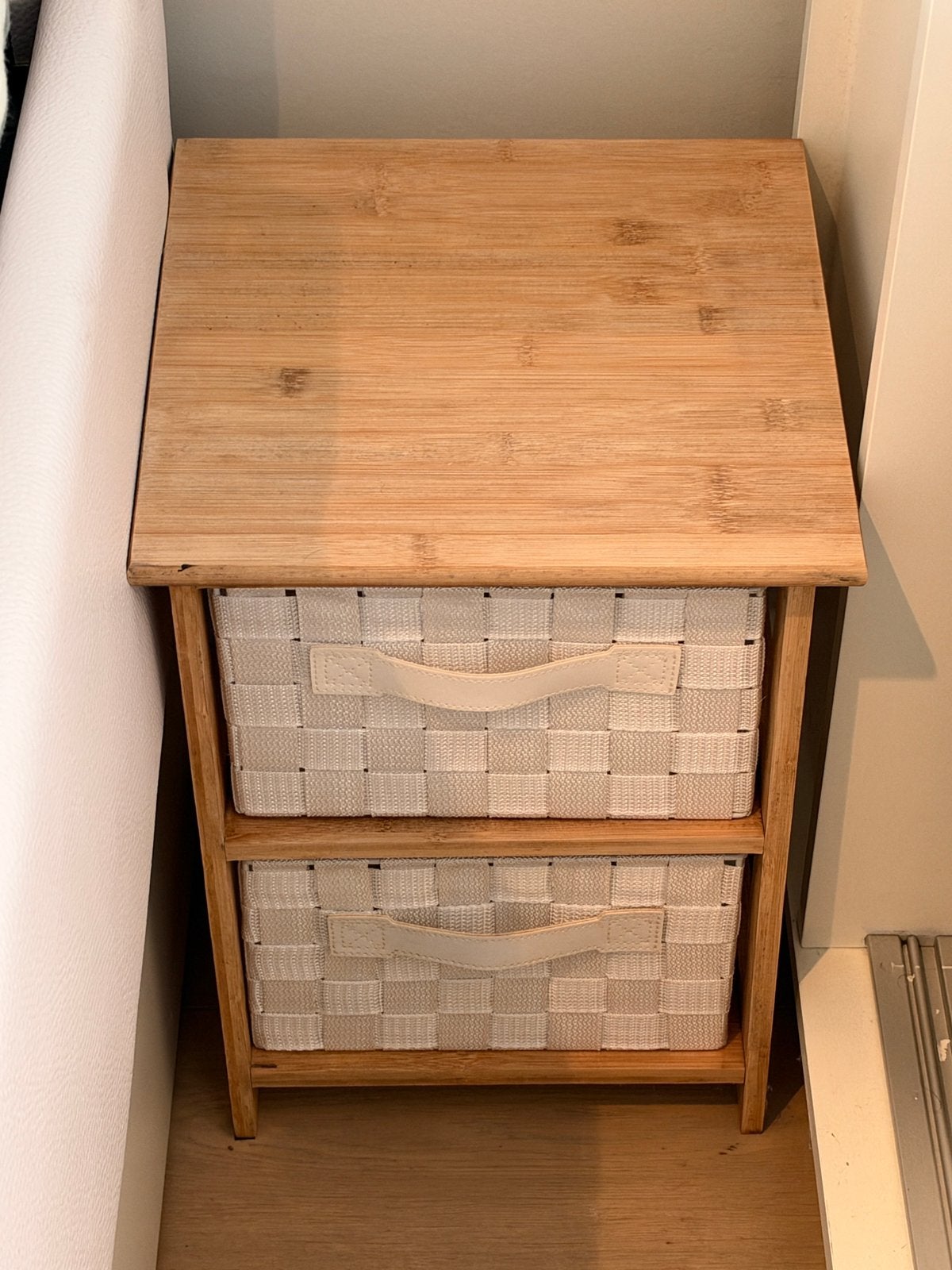 Table d'appoint avec paniers, Maison & Meubles, Enlèvement, Comme neuf