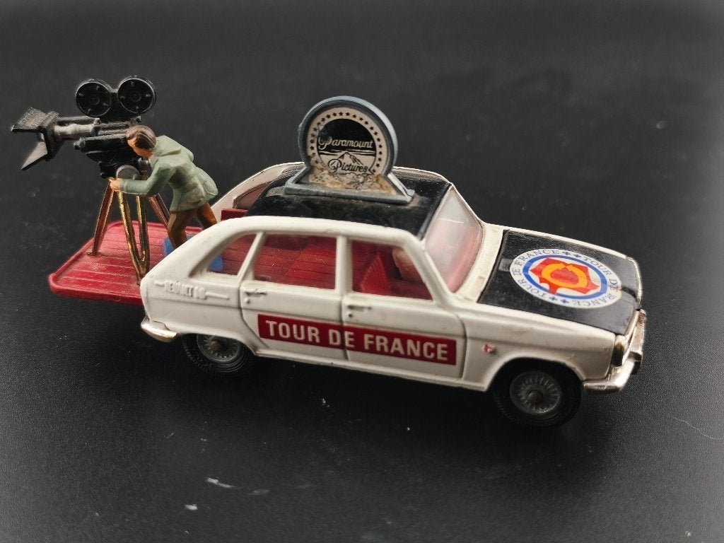 CORGI TOYS UK RENAULT 16 TOUR DE FRANCE REF 13, Ophalen of Verzenden, Zo goed als nieuw, Auto, Corgi