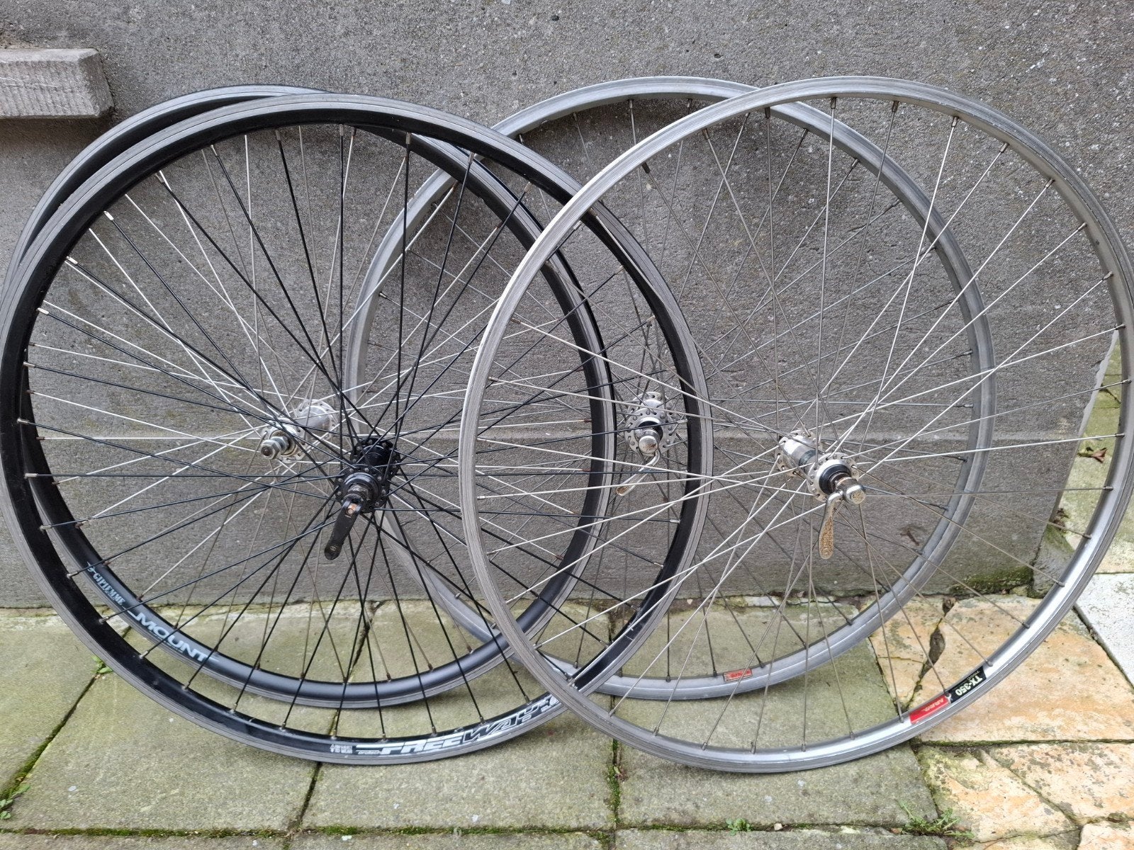 4 fiets voorwielen 28inch, Ophalen, Stadsfiets