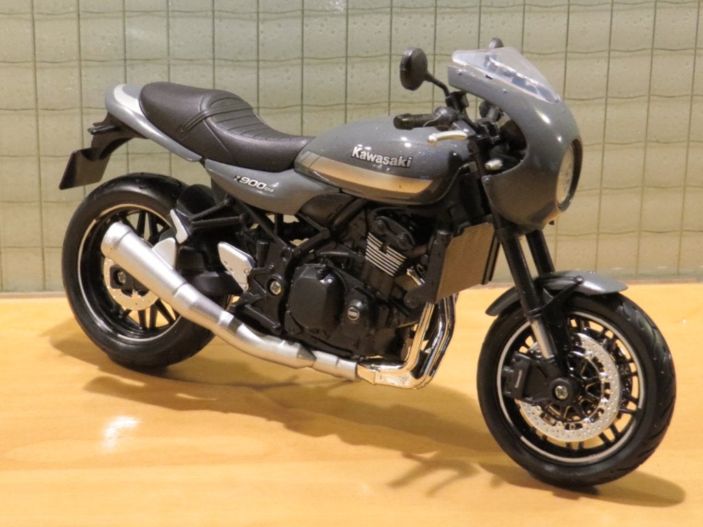 Kawasaki Z900 RS Cafe 1:12 grey, Enlèvement ou Envoi, Neuf, 1:9 à 1:12, Moteur