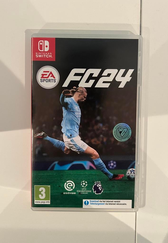 NINTENDO SWITCH FC 24, Consoles de jeu & Jeux vidéo, 3 joueurs ou plus, Enlèvement, Utilisé