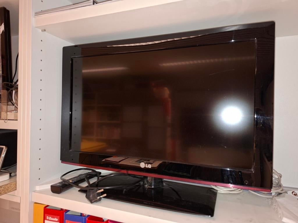 LG 26LG3100 26" LED TV, TV, Hi-fi & Vidéo, Télévisions, Enlèvement, Comme neuf, LCD