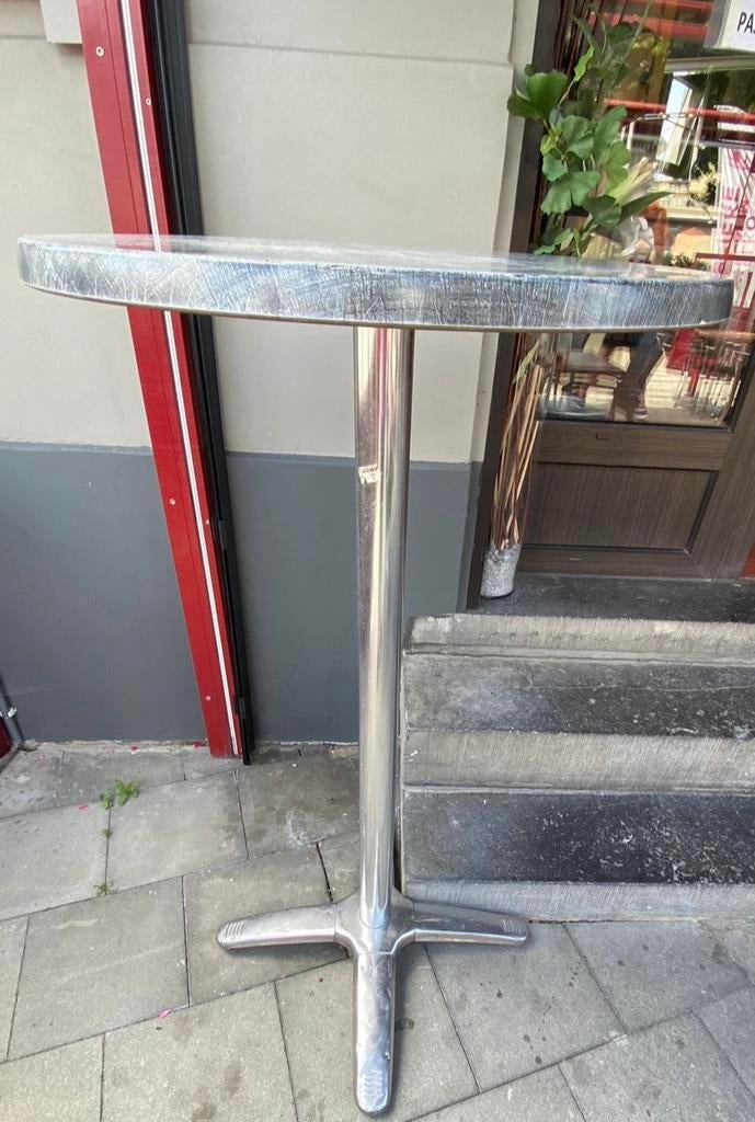 Ronde grijze hoge tafel met een diameter van 60, Gebruikt