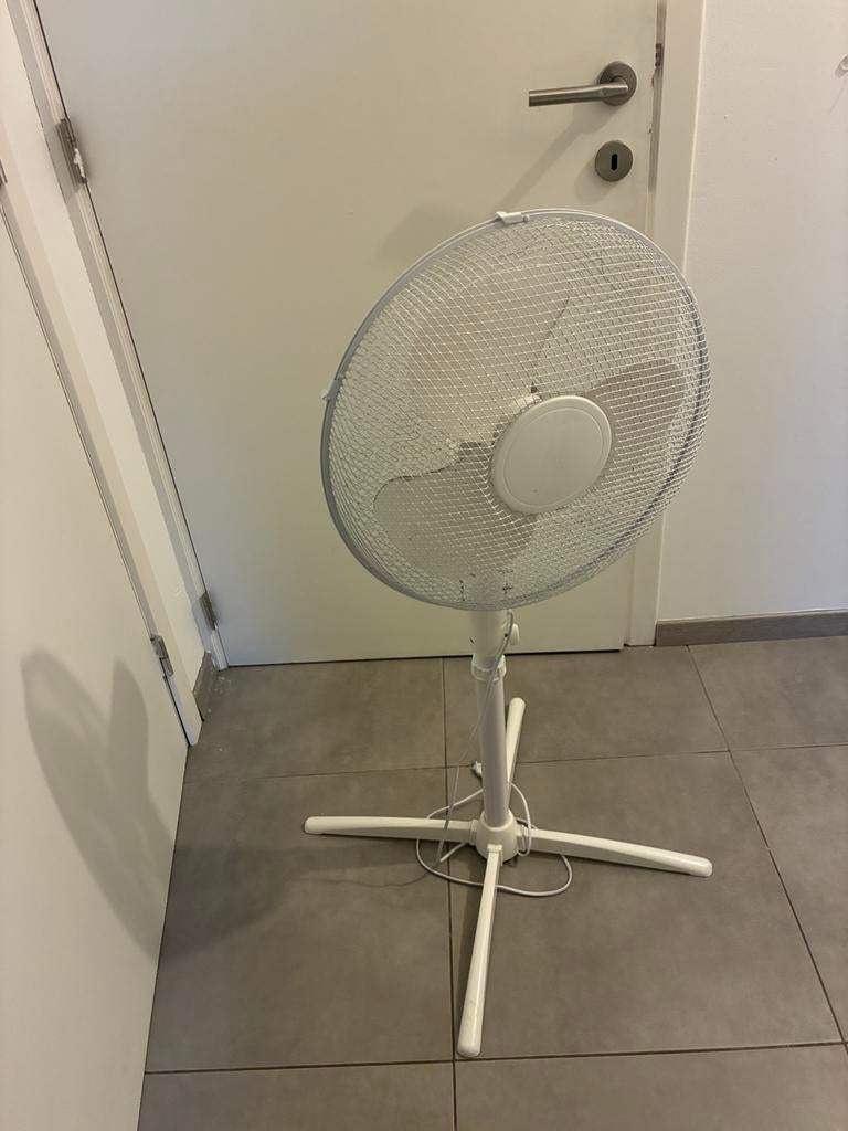 Ventilator op poot, Electroménager, Ventilateurs, Enlèvement, Utilisé, Ventilateur de trépied