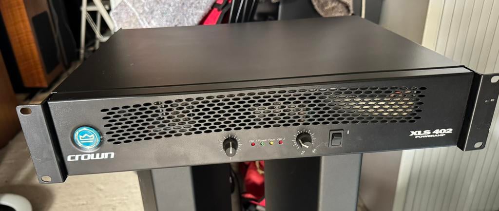 Ampli CROWN xls-402, Muziek en Instrumenten, Versterkers | Keyboard, Monitor en PA, Zo goed als nieuw, Ophalen of Verzenden