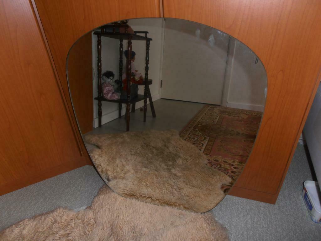 Badkamer spiegel, Ophalen, Zo goed als nieuw, 50 tot 100 cm, Minder dan 100 cm
