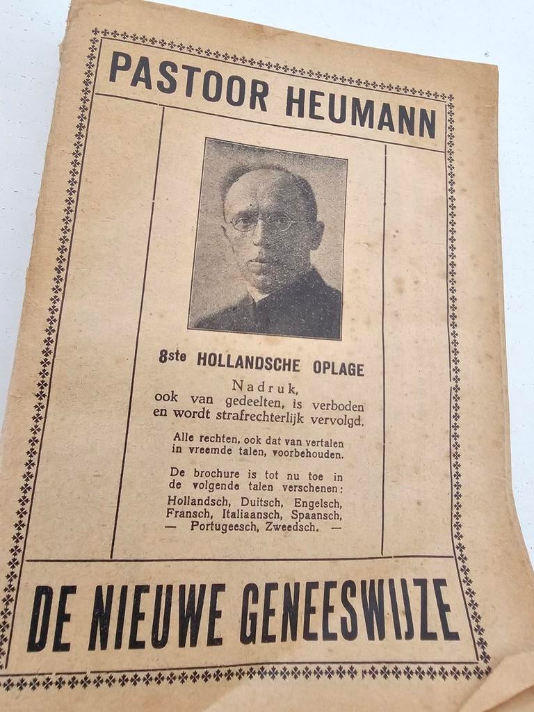 PASTOOR HEUMANN DE NIEUWE GENEESWIJZE"., Antiek en Kunst, Ophalen of Verzenden
