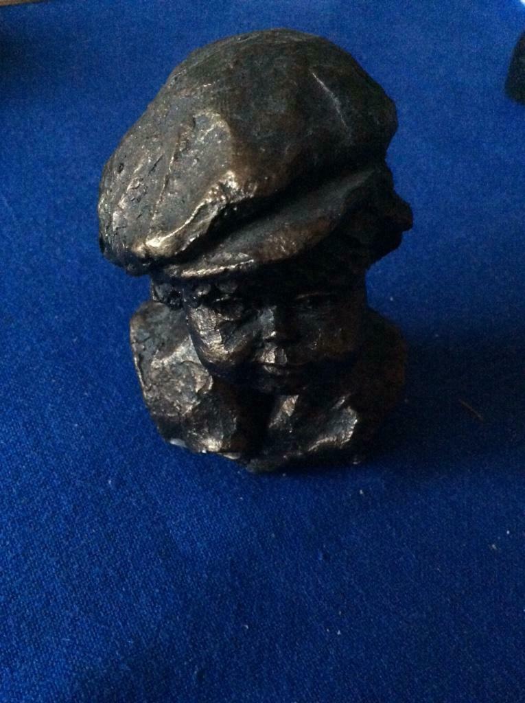 Bronzen beeldje Te koop, Antiek en Kunst, Ophalen of Verzenden