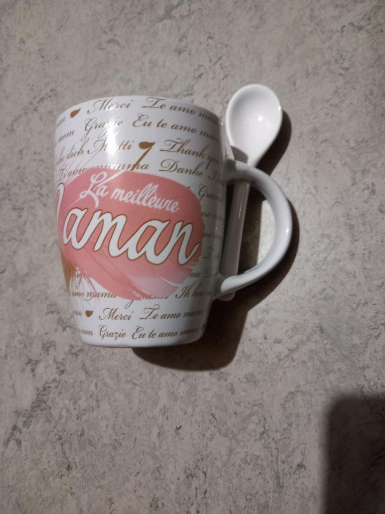 Une Jolie tasse/mug avec une cuillère "la meilleure maman ", Neuf, Céramique, Enlèvement, Autres styles