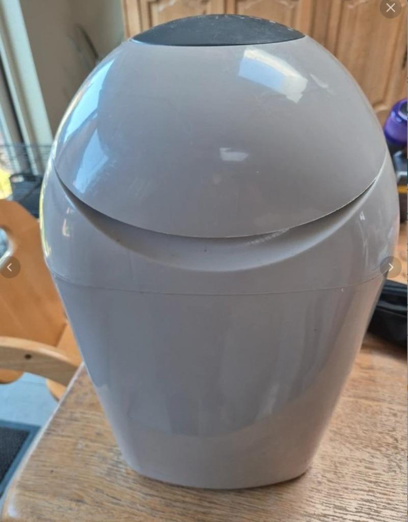Tommee tippee sangenic beige Luieremmer, Kinderen en Baby's, Badjes en Verzorging, Ophalen, Gebruikt, Luieremmer, Sangenic