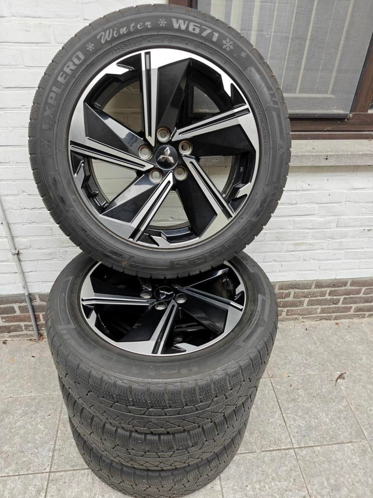 Originele Mitsubishi Outlander,ASX,eclipse cross winterset, Auto-onderdelen, Ophalen, 18 inch, Banden en Velgen, Winterbanden
