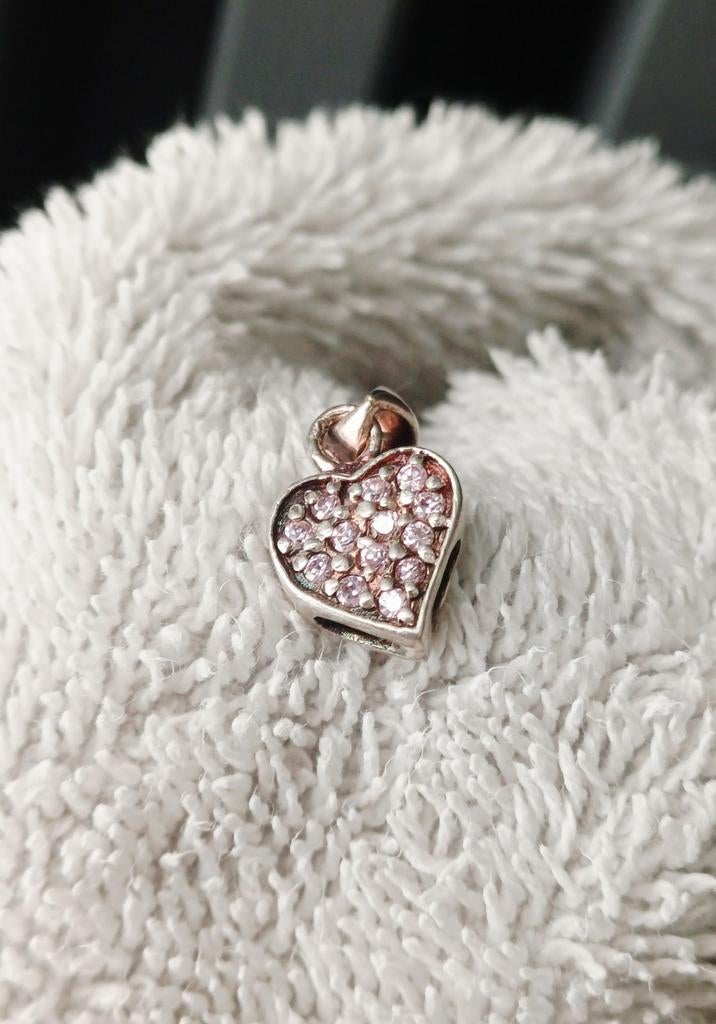 Pendentif en argent, cœur, pierres roses, Bijoux, Sacs & Beauté, Bagues, Enlèvement ou Envoi, Rose