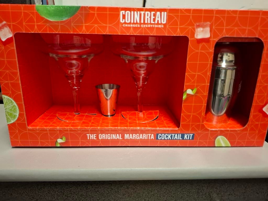 Cointreau 2 Margarita cocktail glazen + mixset, Ophalen