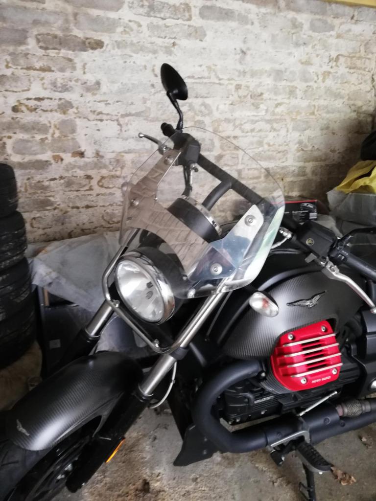 Moto Guzzi 1400 - pare brise Audace California, Motos, Tourisme, Plus de 35 kW, 2 cylindres, Particulier