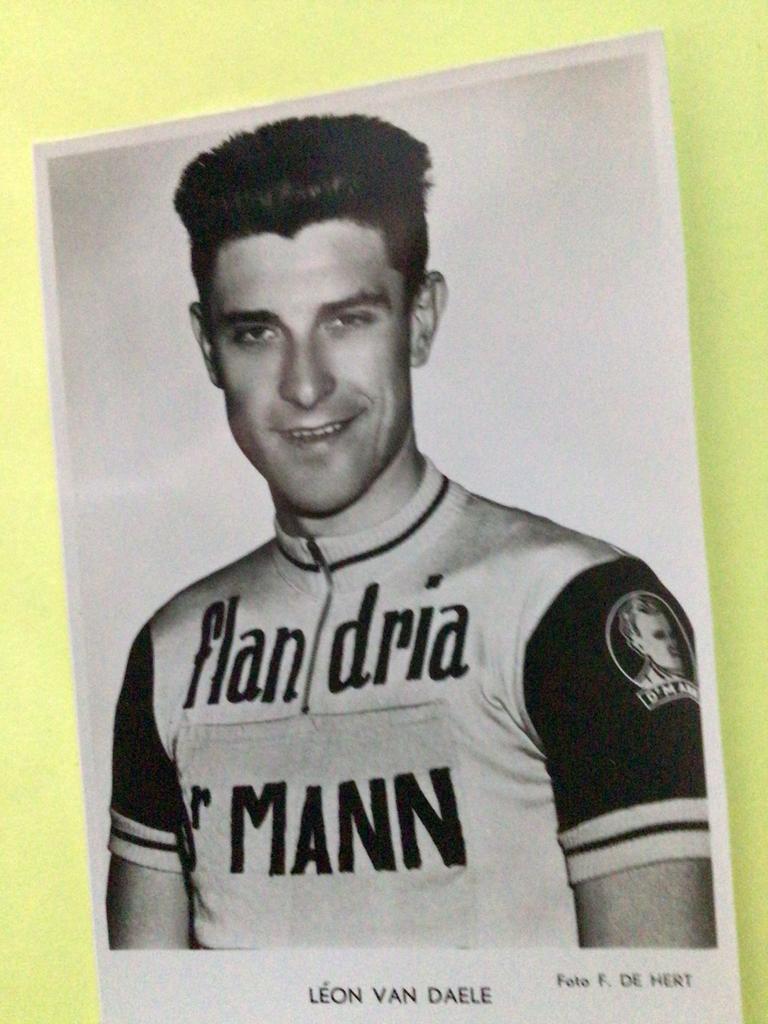 wielerkaart 1959 team flandria mann leon vandaele, Verzenden, Zo goed als nieuw