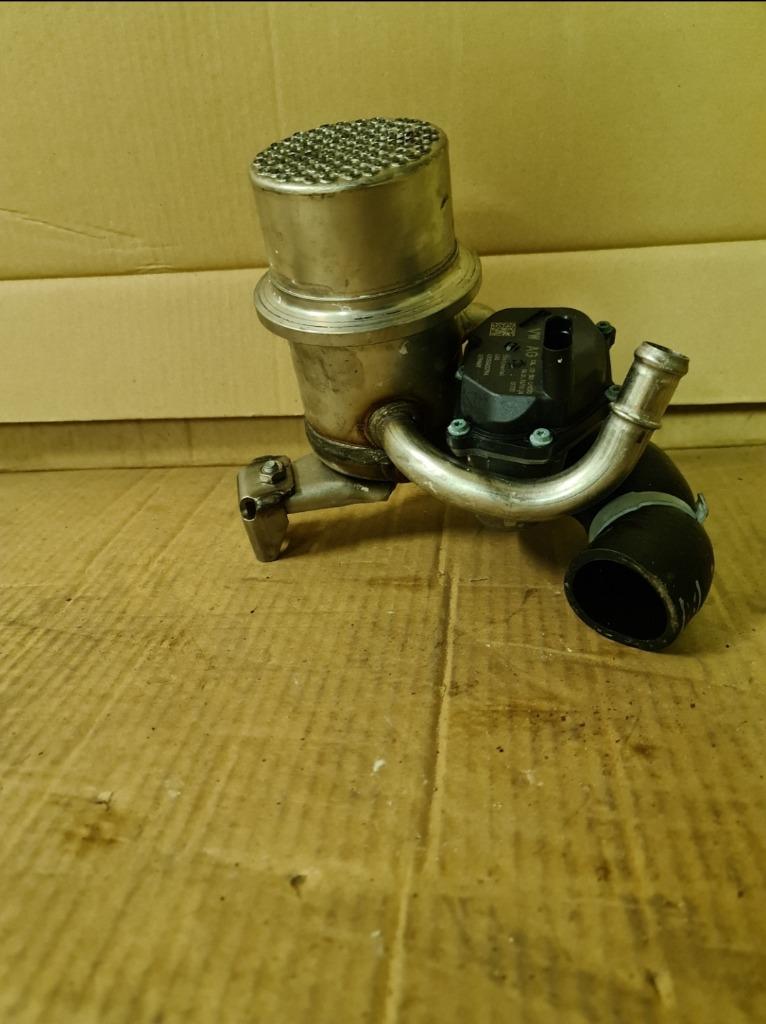 04l 131 512/ 04l 131 501 c vanne egr + refroidisseur audi/vw, Enlèvement ou Envoi, Utilisé, Audi