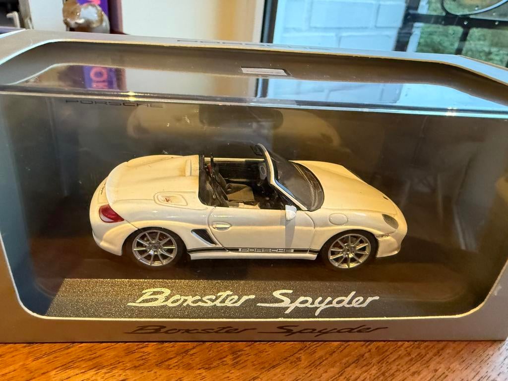 Maquette Porsche Boxster Spyder, Hobby en Vrije tijd, Ophalen of Verzenden, Zo goed als nieuw