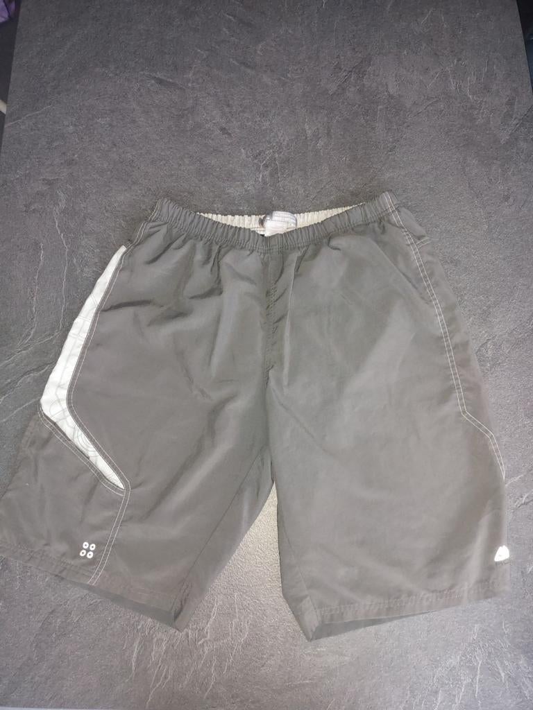 grijze korte broek - Adidas - XL, Kleding | Heren, Ophalen, Maat 56/58 (XL), Zo goed als nieuw, Adidas