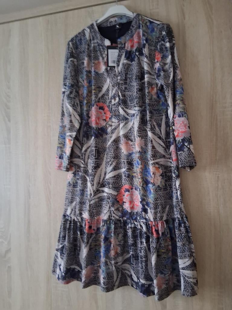 Kleedje K design     maat M, Enlèvement