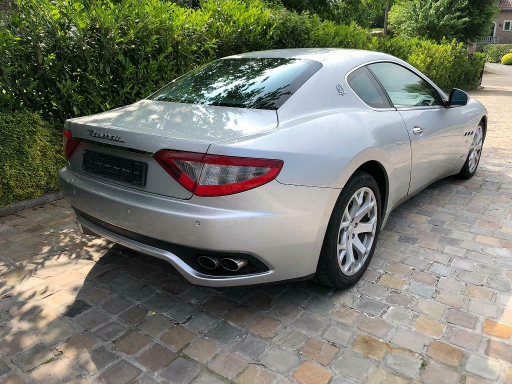 Maserati grand Turismo 2008 impecable, Auto's, Blauw, Bluetooth, Bedrijf, Blauw