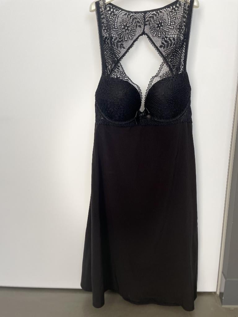 Zwart slaapkleedje maat S van Etam, in perfecte staat!, Etam, Ophalen of Verzenden, Zo goed als nieuw, Maat 36 (S)