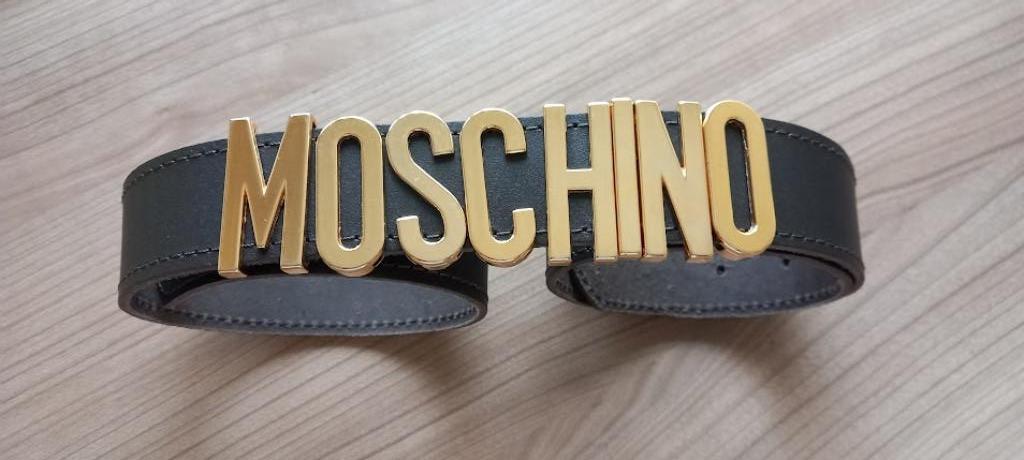 Moschino damesriem. Zo goed als nieuw., Echt leder, Tailleriem, Zo goed als nieuw, 3 tot 5 cm