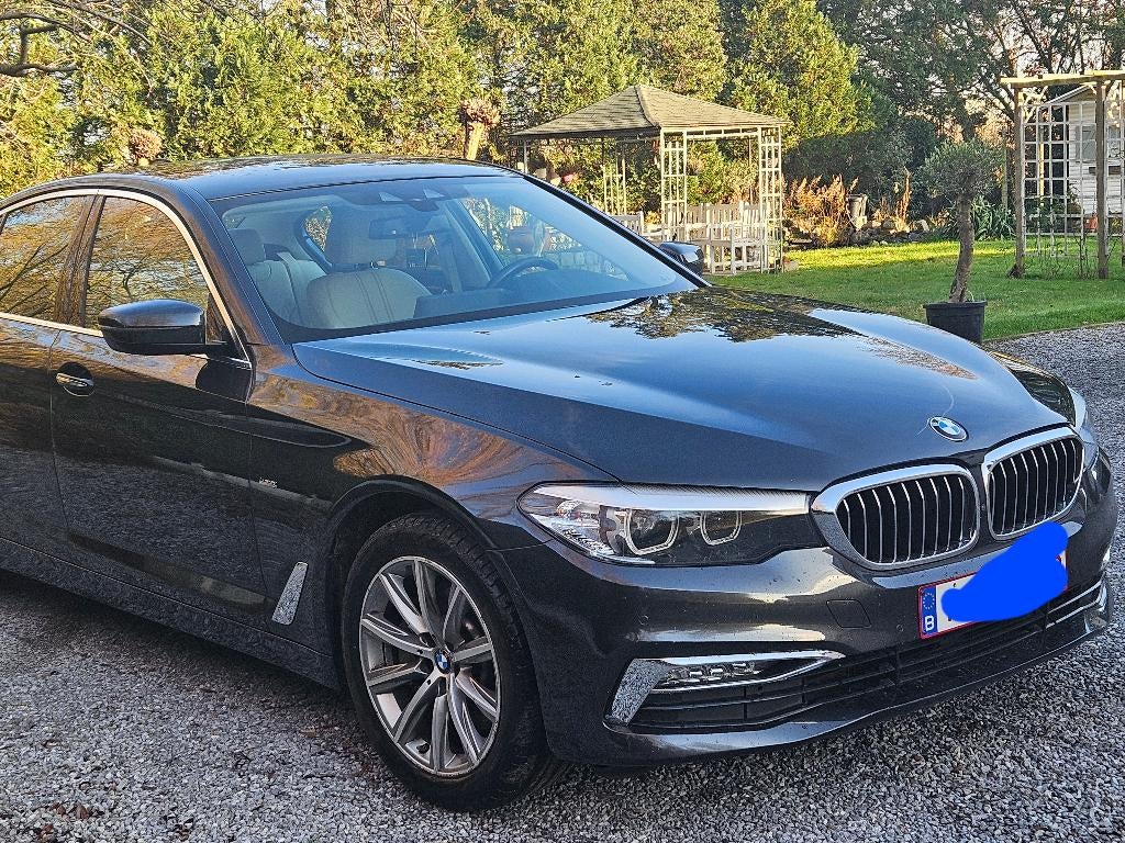 Bmw 530i benzine Elegance uitvoering nieuwstaat, Auto's, BMW, Automaat, 4 deurs, Achterwielaandrijving, 4 cilinders