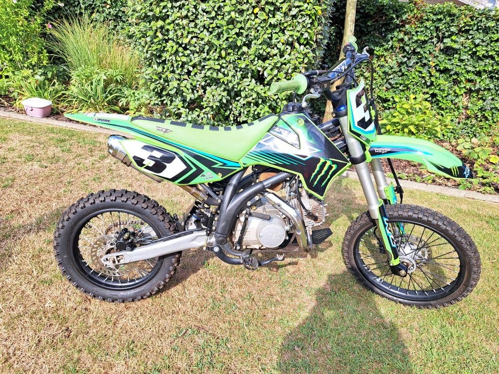Appolo pitbike 125cc. Helemaal nagekeken en in goede staat., Ophalen
