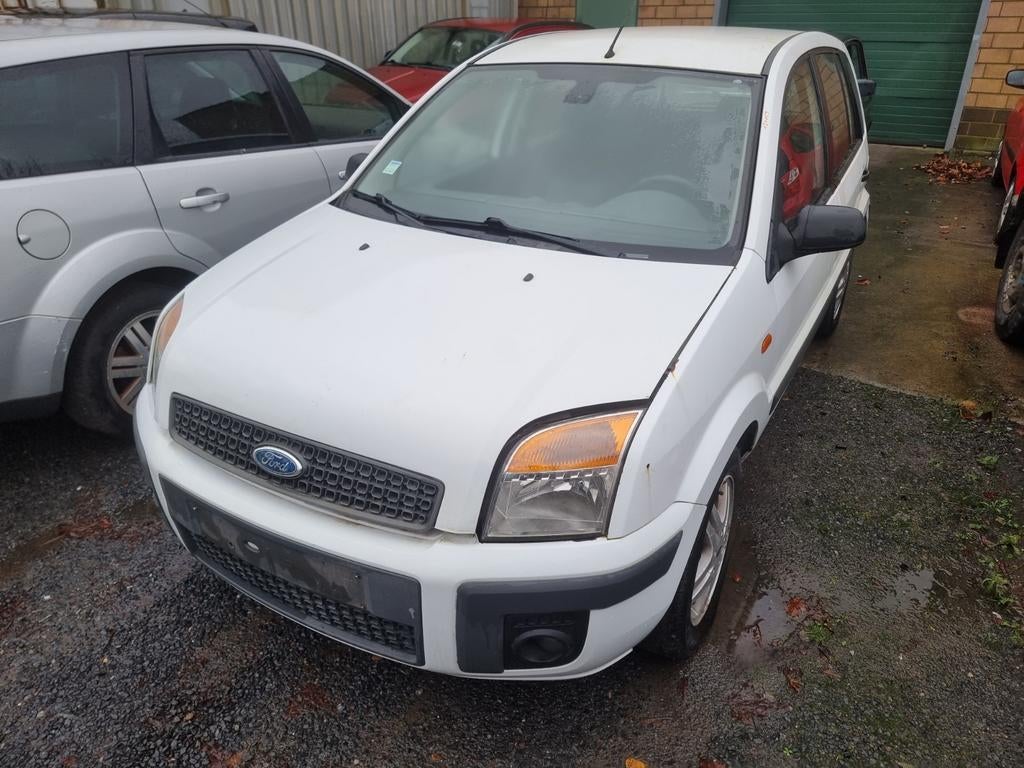 Ford Fusion 1.4 TDCI à vendre en pièces détachées, Enlèvement ou Envoi, Ford