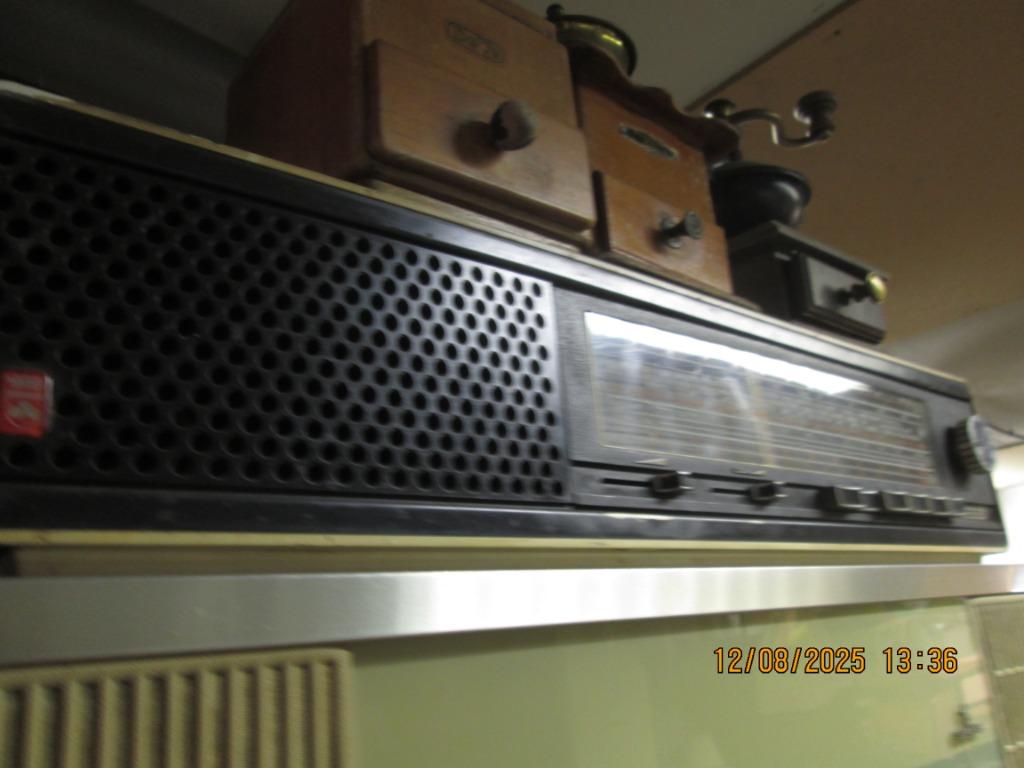 Lot van 4 oude radios voor slechts 150 euro, Antiek en Kunst, Ophalen