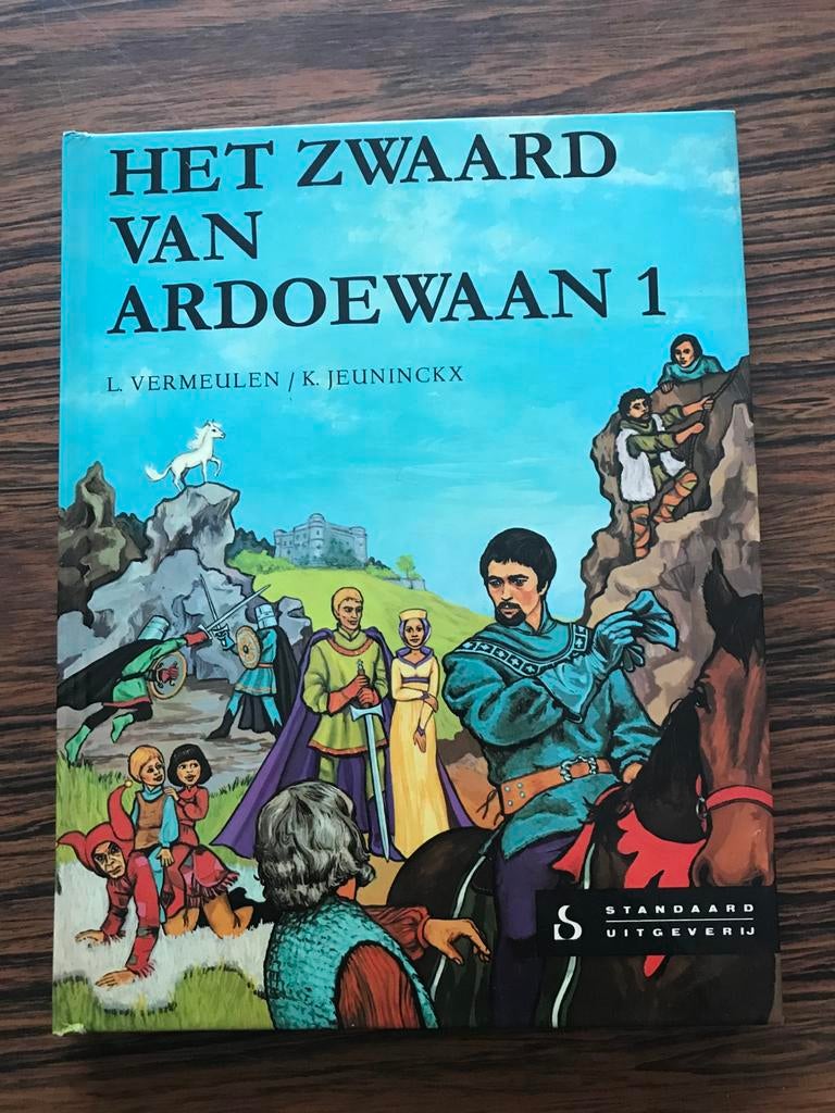 Het zwaard van Ardoewaan 1 Hardcover, Boeken, Ophalen of Verzenden, Zo goed als nieuw