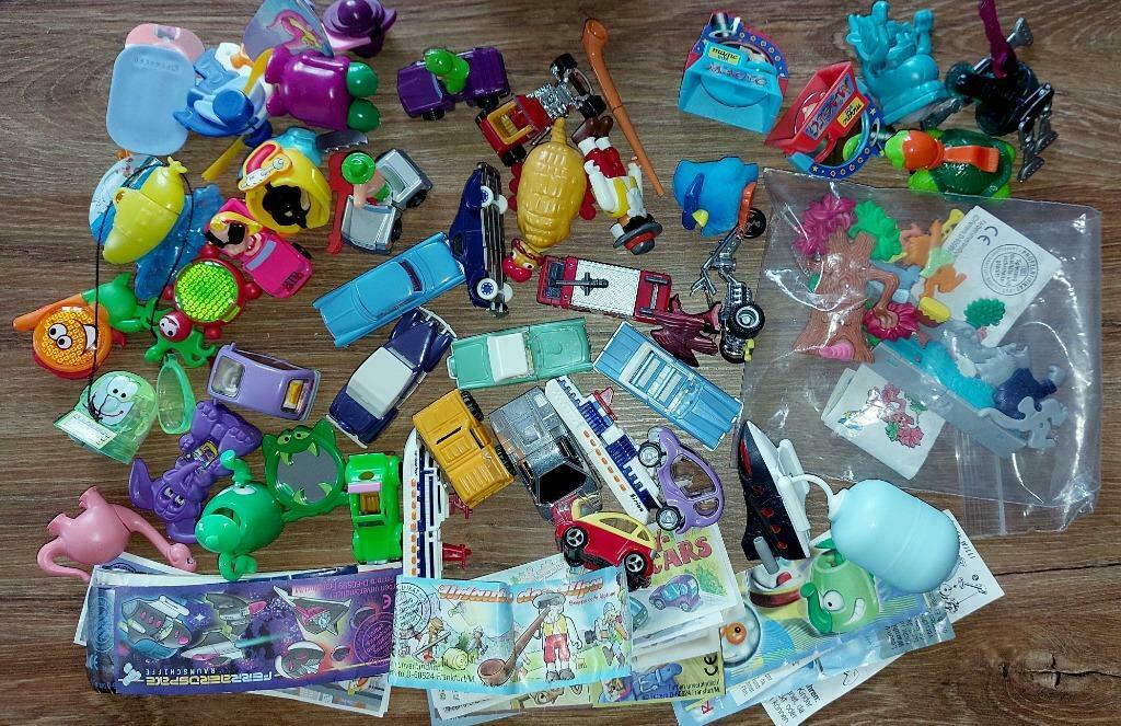Lot Kinder Surprise allemands (Deutsche Überraschungsei) + B, Enlèvement ou Envoi, Comme neuf, Figurines