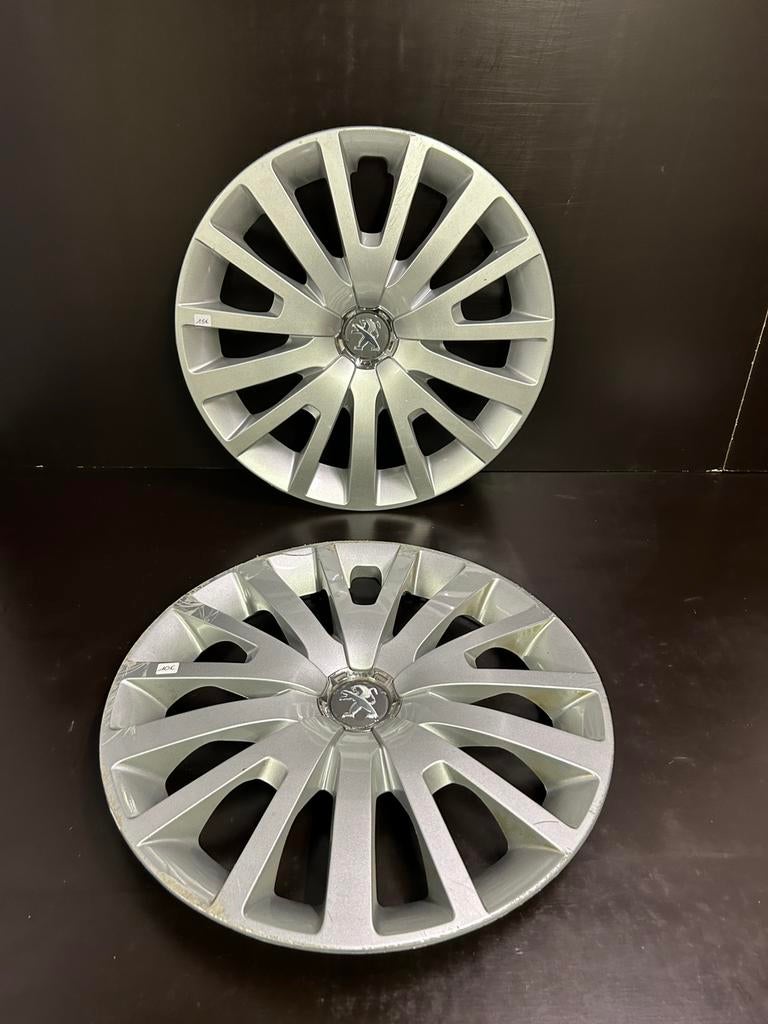 2 wieldoppen Peugeot 207,208,307,308, partner 15", Ophalen of Verzenden, Gebruikt