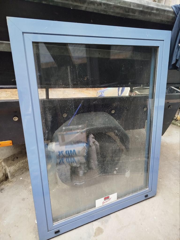 Châssis fenêtre alu de qualité bleuet gris, Bricolage & Construction, Fenêtres & Moustiquaires, Enlèvement, Comme neuf