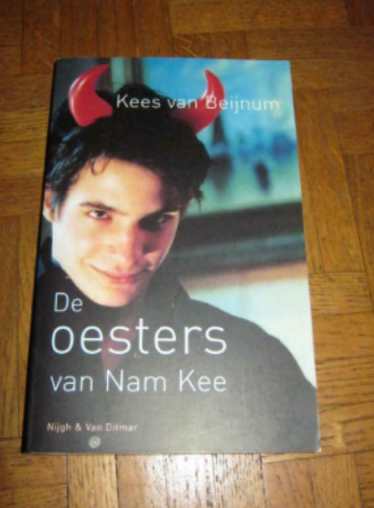 Kees van Beijnum: De oesters van Nam Kee, Ophalen of Verzenden, Gelezen