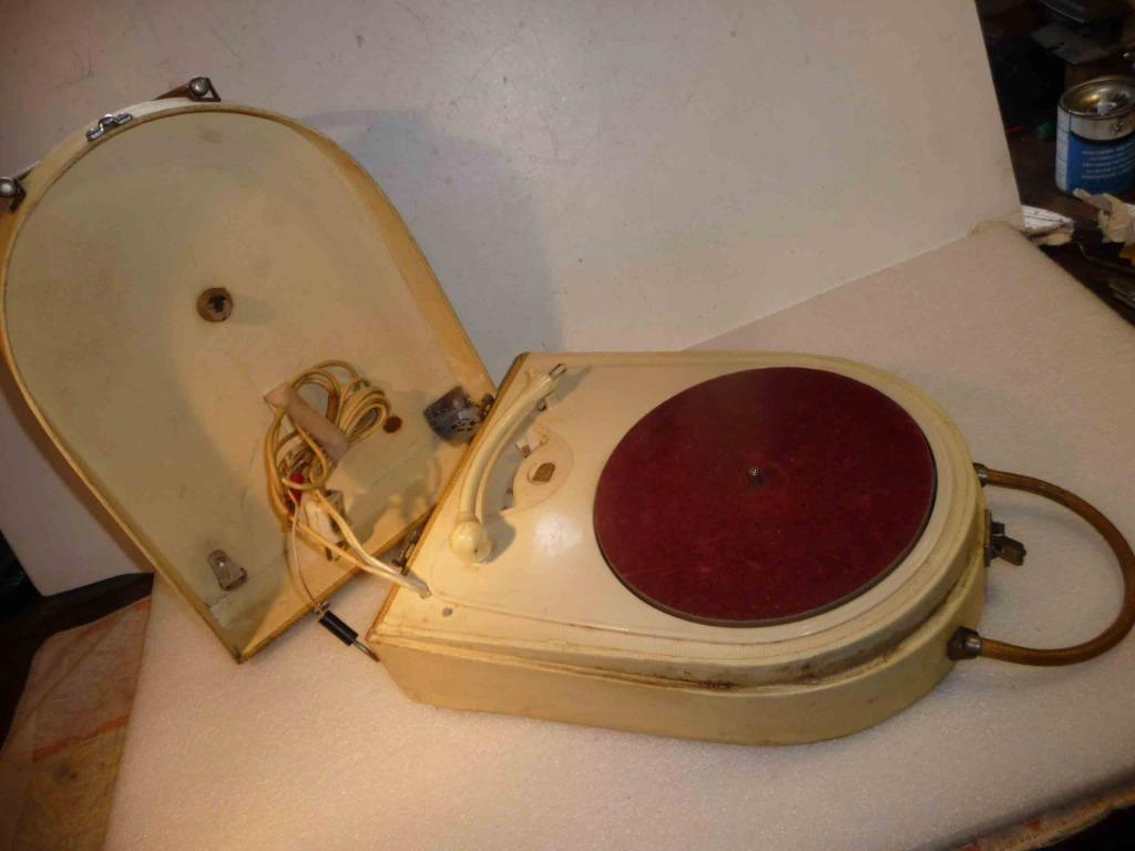 Philips AG2141 platenspeler niet zeker, Audio, Tv en Foto, Platenspelers, Ophalen of Verzenden, Niet werkend, Platenspeler-onderdeel