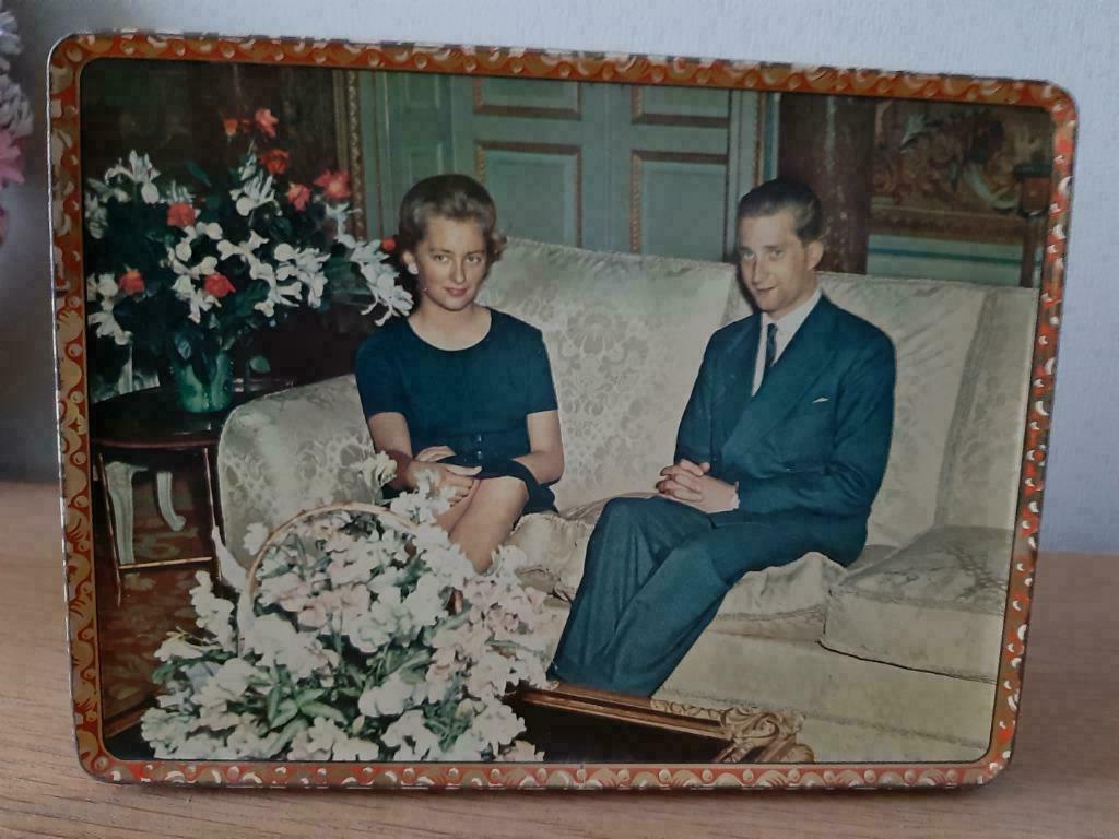 Blikken doos Verloving Prins Albert en Prinses Paola, Verzamelen, Ophalen of Verzenden, Zo goed als nieuw, Overige typen