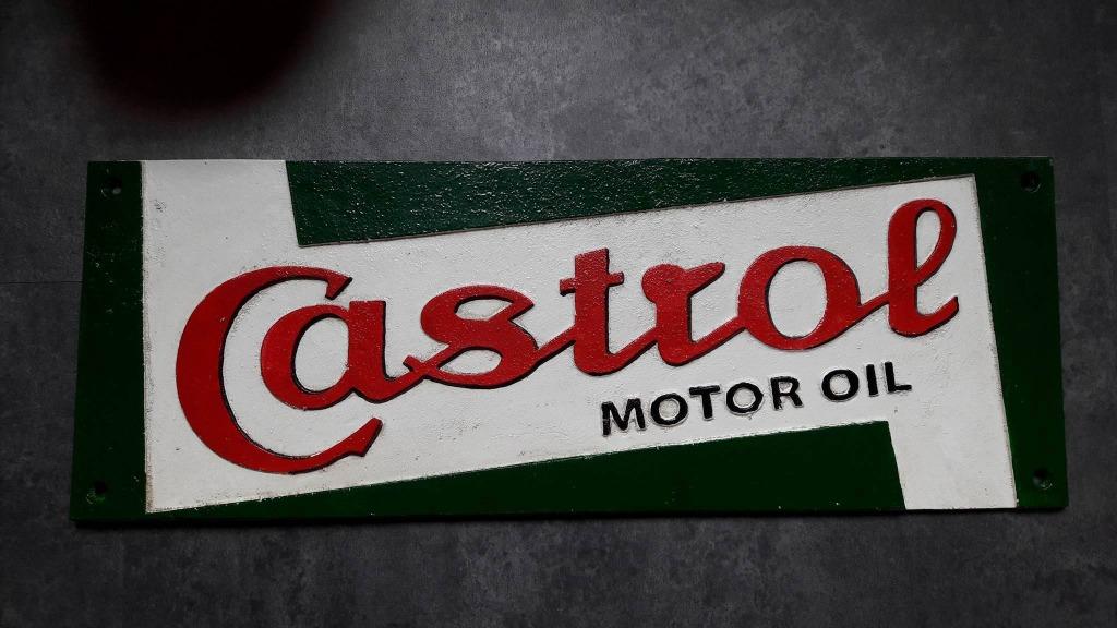 Zwaar gietijzeren Castrol motor oil garage reclame bord, Enlèvement ou Envoi, Utilisé, Panneau publicitaire