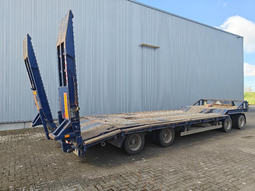 Goldhoffer schamel aanhangwagen dieplader, Articles professionnels, Machines & Construction | Transport, Enlèvement