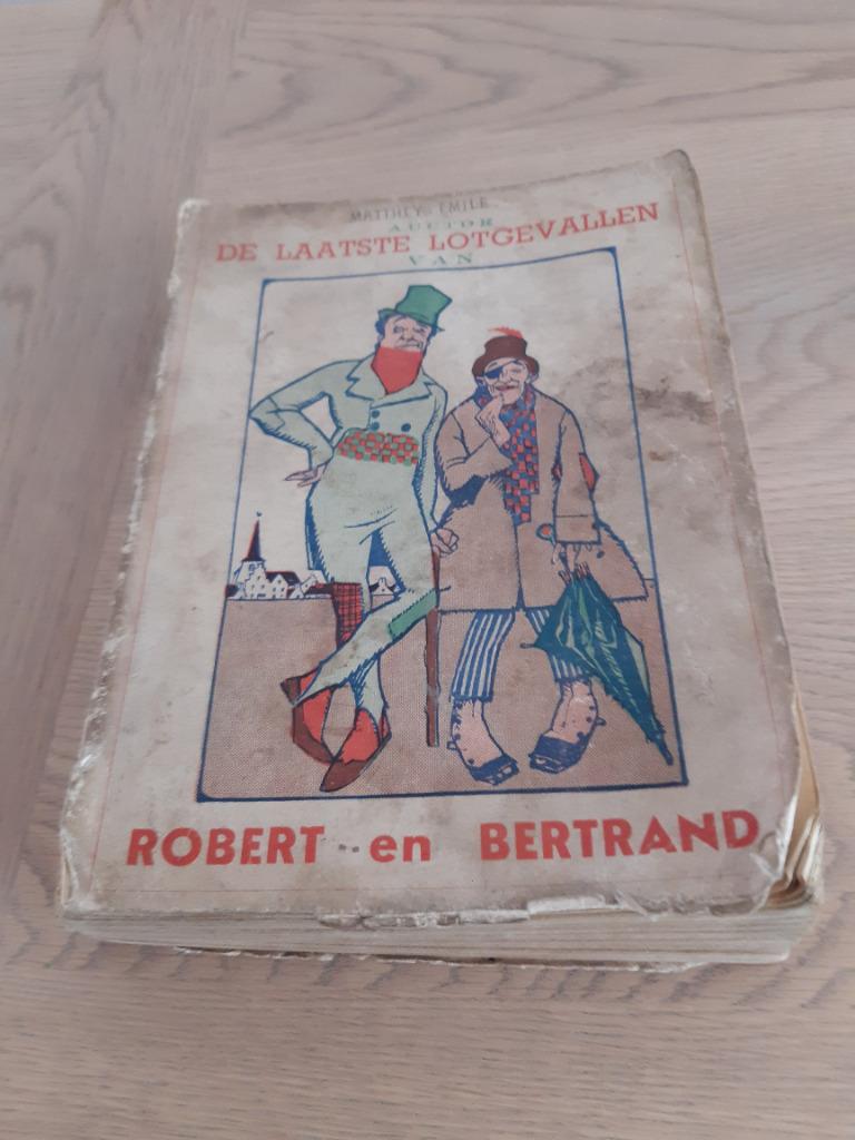 De laatste lotgevallen van Robert en bertrand, Ophalen, Gelezen