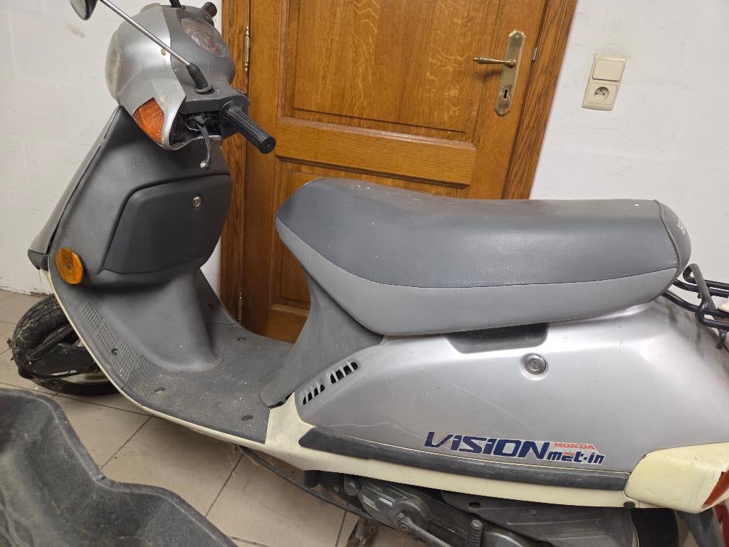 Honda Vision, Autres marques, Enlèvement, Utilisé, Essence
