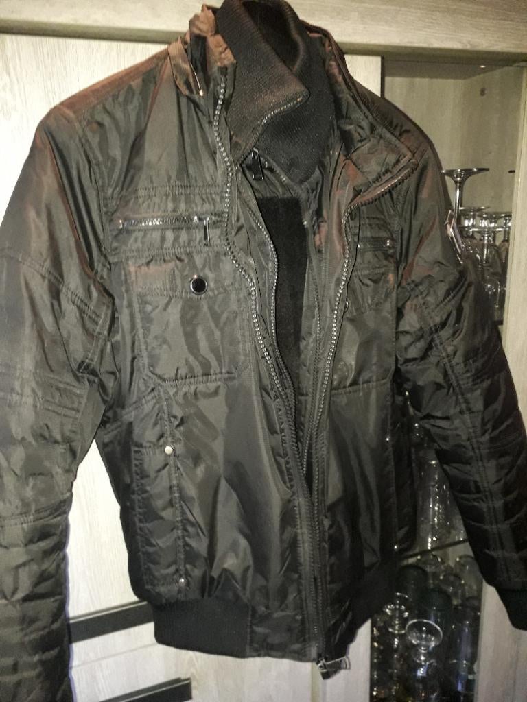 DOLCE & GABBANA, Ophalen, Zo goed als nieuw, Maat 36 (S), Zwart
