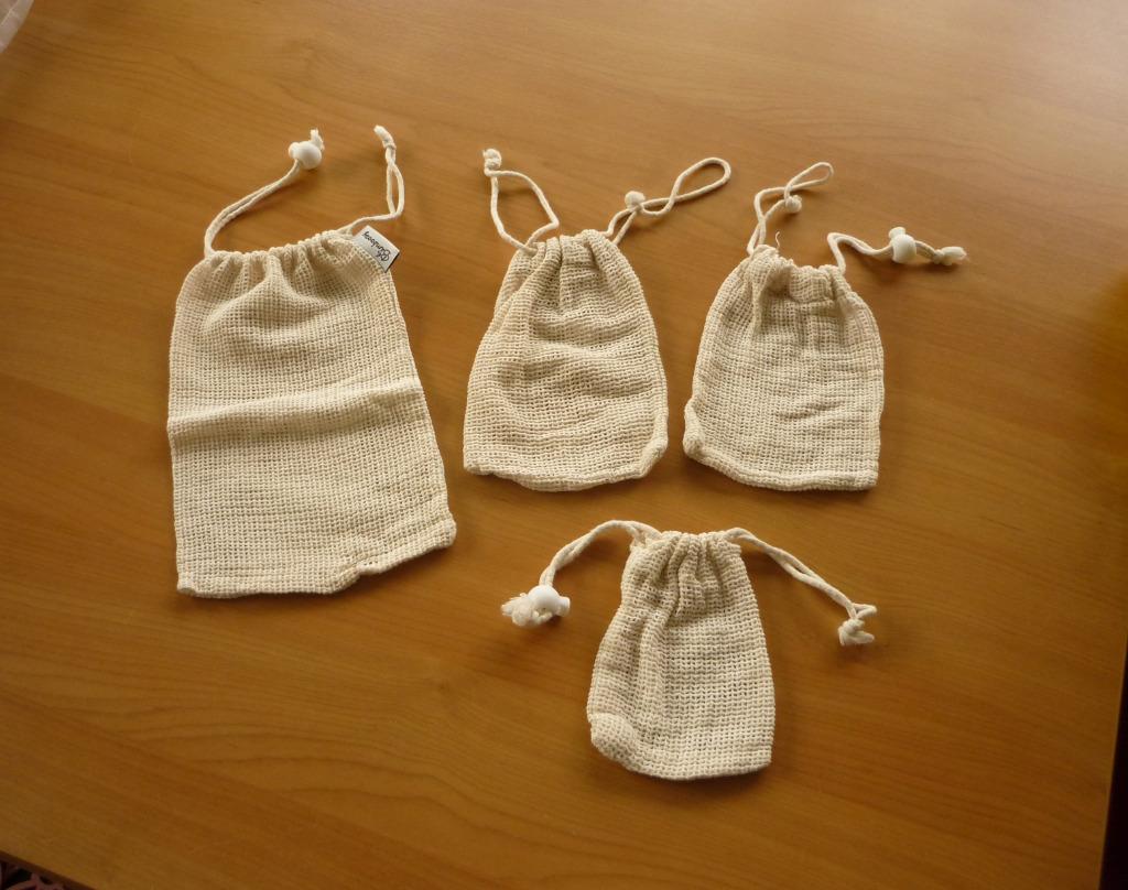 Lot van 4 kleine beige waszakjes, Ophalen of Verzenden, Beige